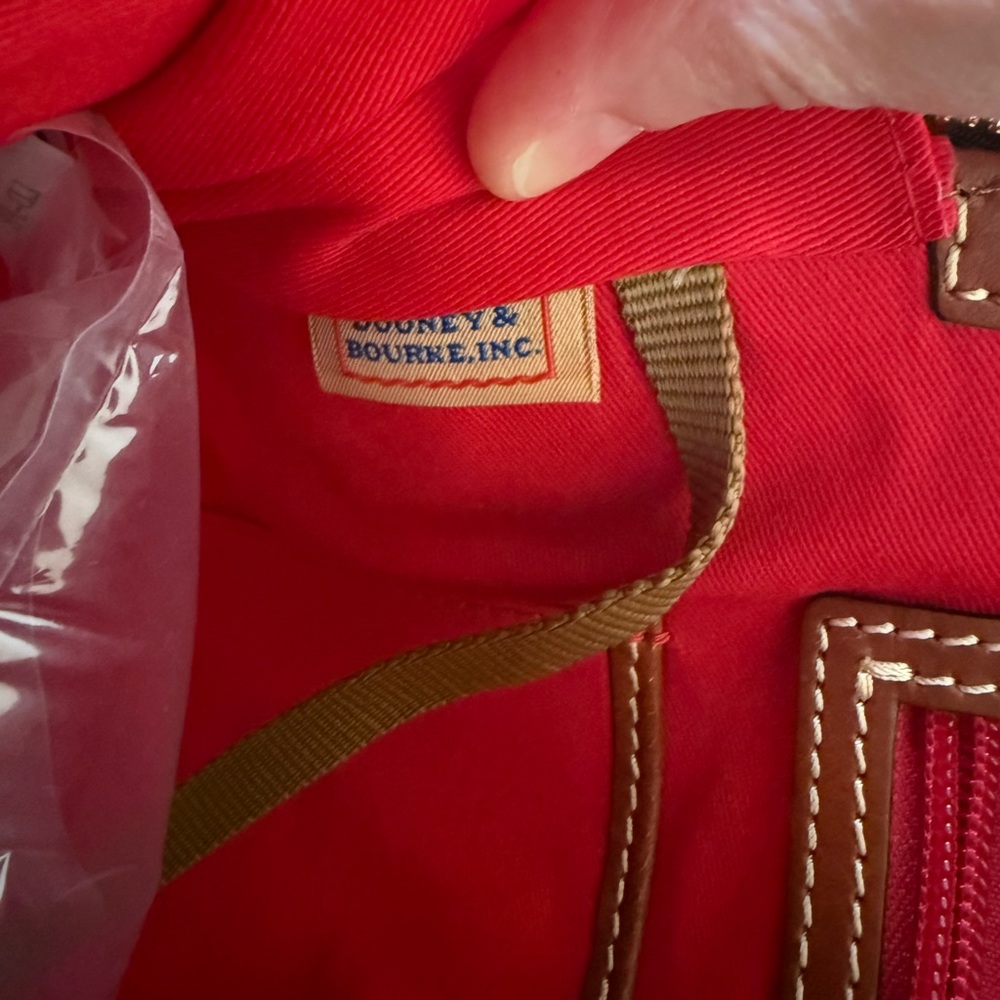 Dooney & Bourke Pebble Grain Zip Zip Satchel - Picture 8 of 8